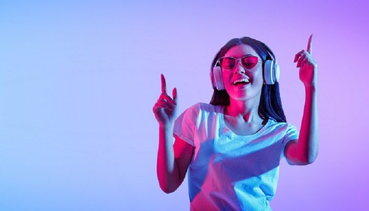 Audífonos: ¿Puede la música fuerte causar pérdida auditiva?