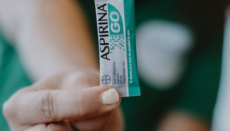Bayer lanza en México Aspirina Go y Alka-Defense